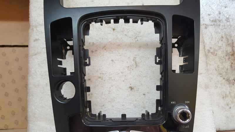 Panel kontroler multimedia MMI-- AUDI A4 (B8) A5 RS5 Q5 8T0919611L demontaż