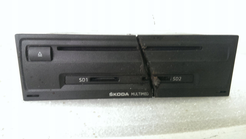 Czytnik kart SKODA MULTIMEDIA 5E0035874A NA CZĘŚCI
