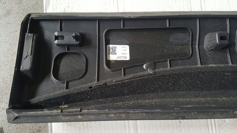 Listwa drzwi prawy przód SKODA KAROQ 57A854940D