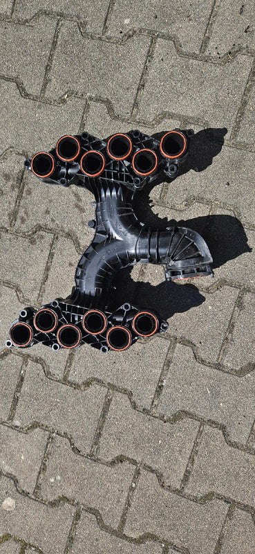 kolektor ssący VW Audi 3.0TDI 059129711DH
