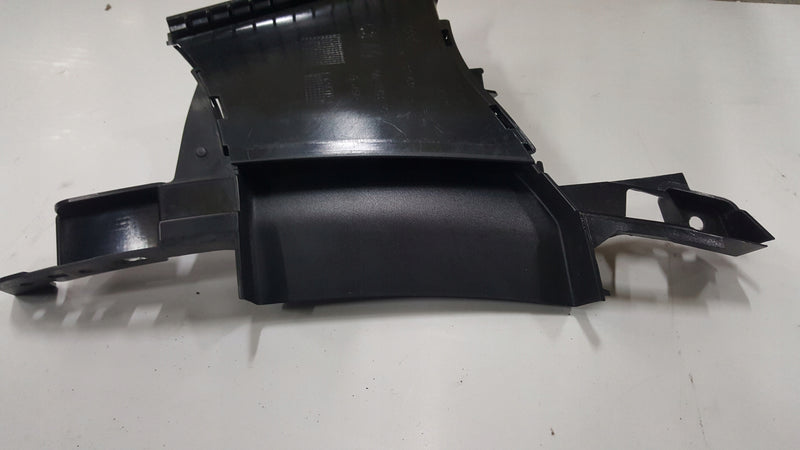 Kierownica powietrza lewy przód AUDI A6 (C8) 4K0121763J 4K0121763H demontaż