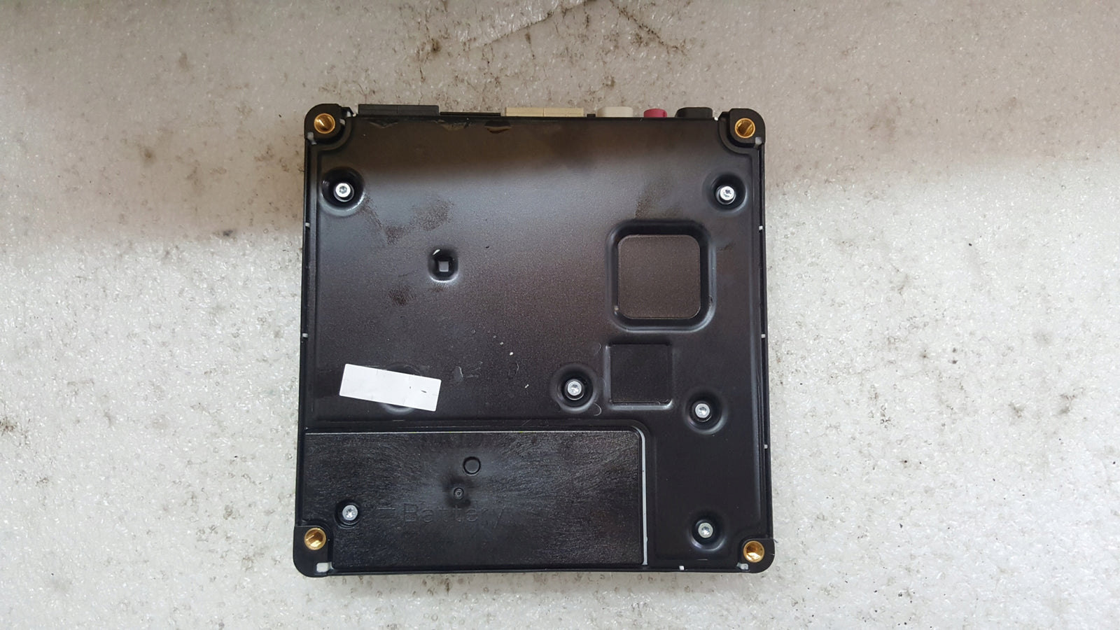 Sterownik moduł SOS-- AUDI A4 (B9) A5 RS4 RS5 4KE035282C demontaż