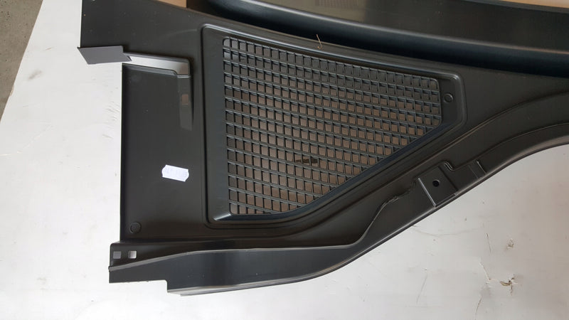 NOWE ORYGINALNE podszybie lewa strona VW T-ROC 2GA819403A