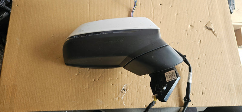 4M1857410BF PR Lusterko zewnętrzne AUDI Q5 Q7