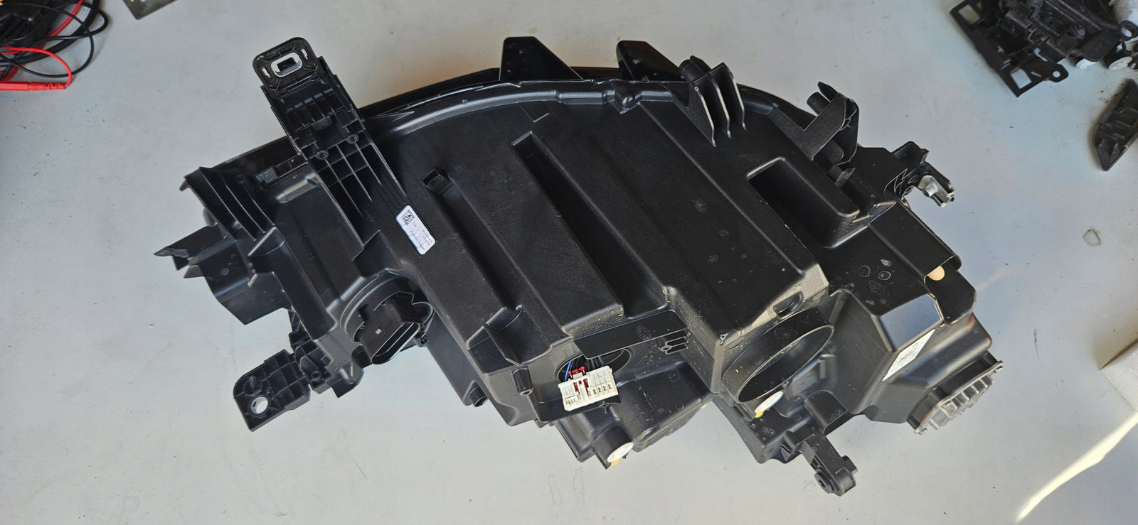 Pr ful led Vw ID.4 ID4 11B941005A demontaż