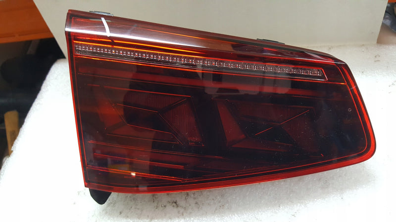 Lampa LED lewy tył VW PASSAT B8 kombi lift 3G9945307N demontaż