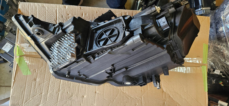 kompletny PR LED AUDI A6 C8 4K0941034 demontaż