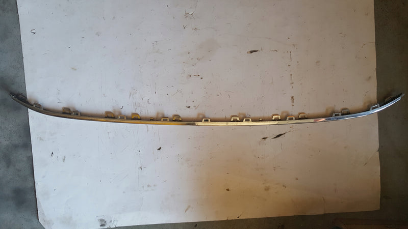 Środkowa listwa zderzaka przedniego VW PASSAT B8 3G0853245 DEMONTAŻ