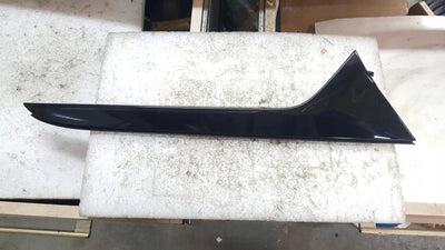 4K9854872 AUDI A6 C8 19- SPOILER LISTWA KLAPY BAGAŻNIKA PRAWA TYLNA TYŁ