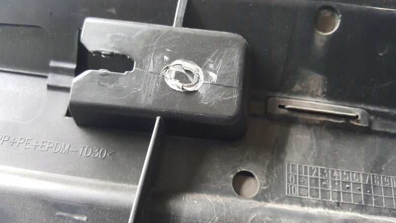 Listwa drzwi prawy przód SEAT CUPRA FORMENTOR 5FF854940A demontaż