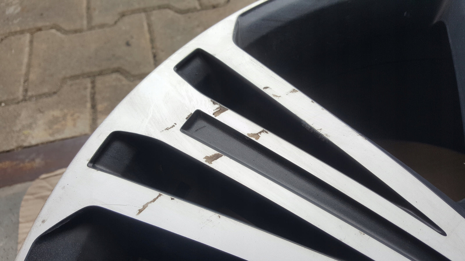 FELGA SEAT TARRACO 5FJ 20 CALI 8J ET41 5FJ601025B