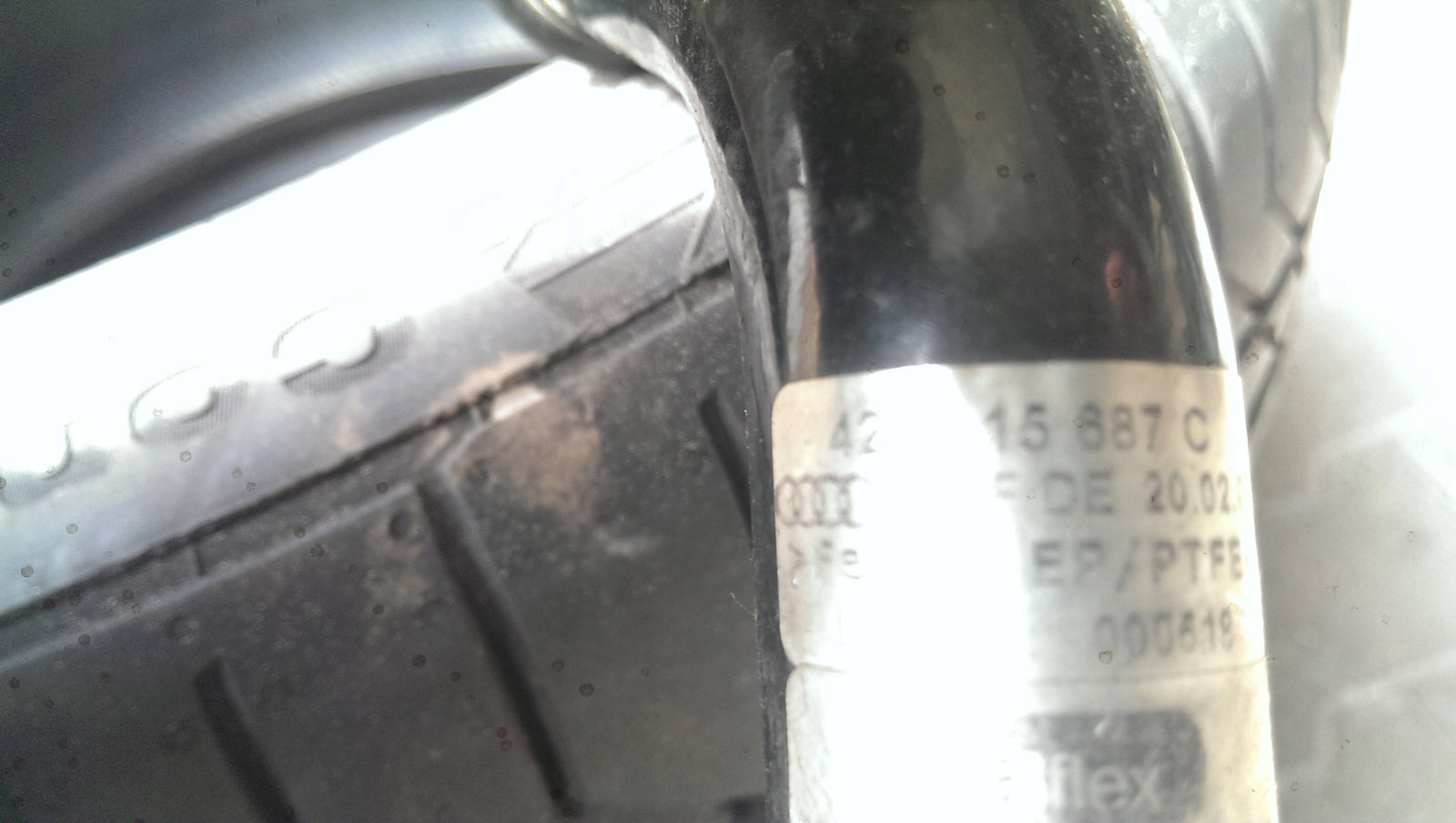 Przewód wąż olejowy AUDI R8 420115687C ORYGINAŁ