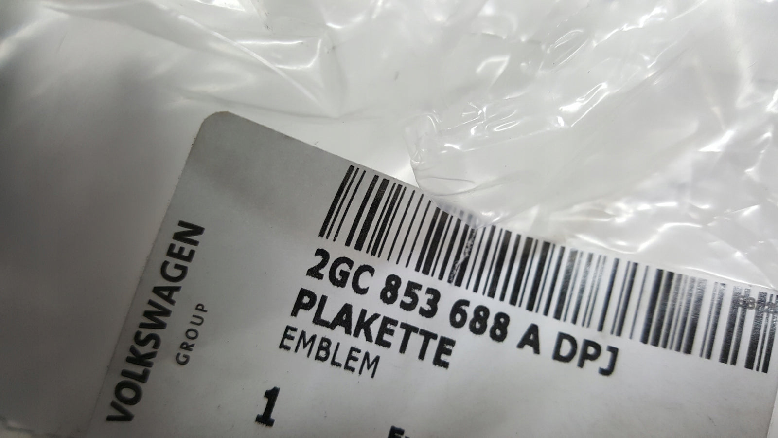 Emblemat napis ACTIVE- VW TROC cabrio 2GC853688A