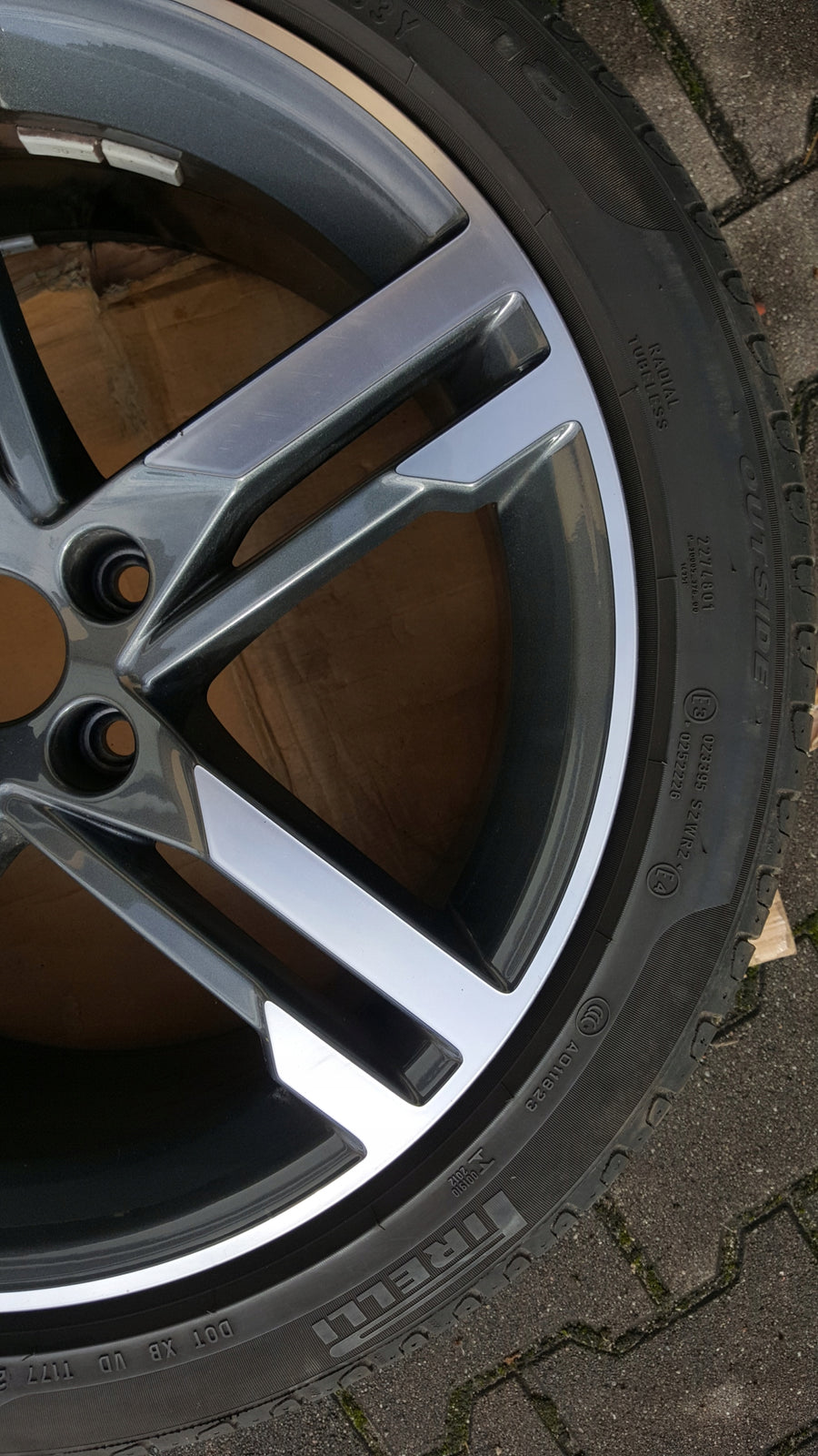 a9413914964be389b39cc59d8d332a29