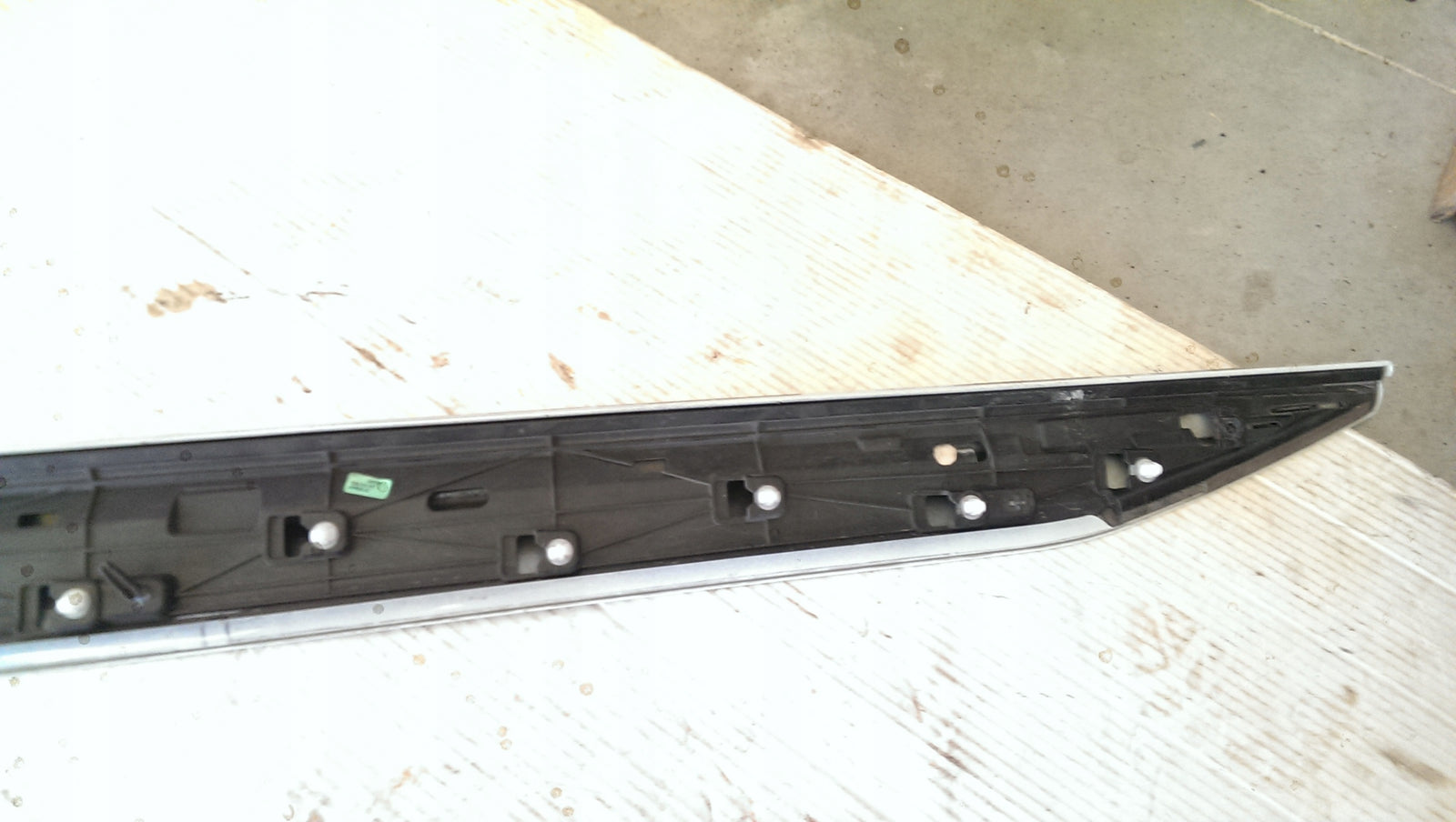 Listwa drzwi prawy przód SKODA SUPERB 3 3V0854940