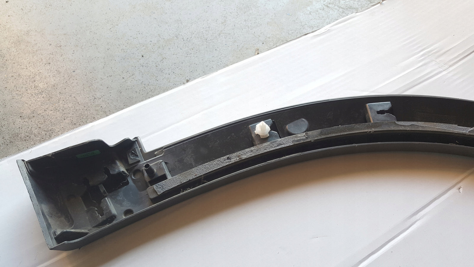 Listwa błotnik LE przód CUPRA FORMENTOR 5FF853717G