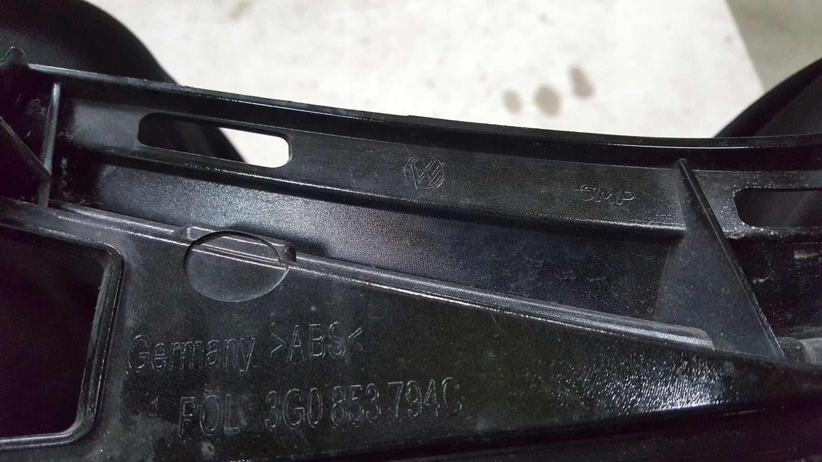 Kratka zderzaka PR przód VW PASSAT B8 R 3G0853794C