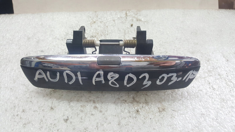 KLAMKA KEYLESS AUDI A8 D3 03-10
