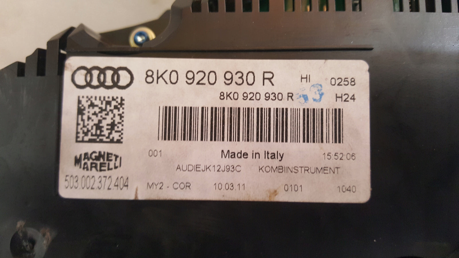 Licznik zegary EUROPA-- AUDI A4 (B8) diesel 8K0920930R demontaż