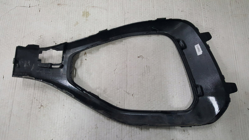 Kratka zderzaka prawy przód VW T-ROC 2GA853190 demontaż