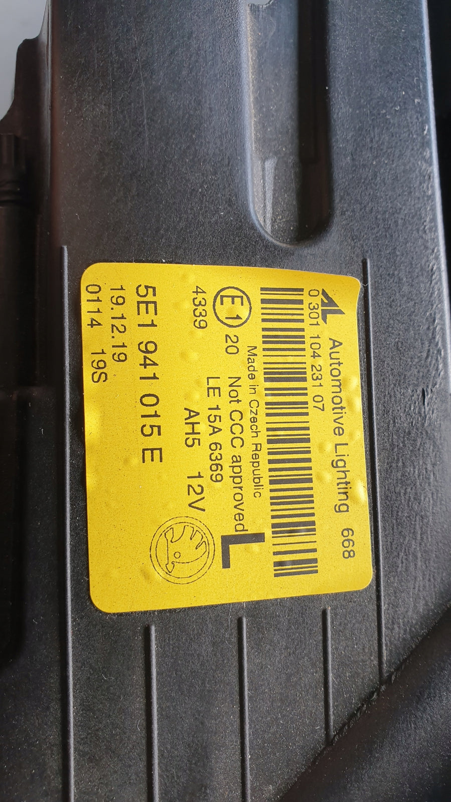 Le ful led Skoda Octavia 3 LIFT 5E1941015E IDEAŁ