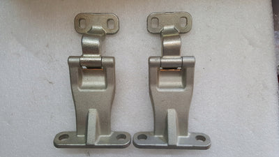 Zawiasy klapy LE+PR VW CADDY 2K7827153A/154A NOWE