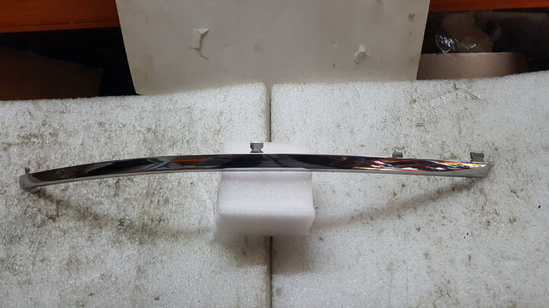 VW PASSAT B5 FL LISTWA ZDERZAKA CHROM LEWA 3B0807243