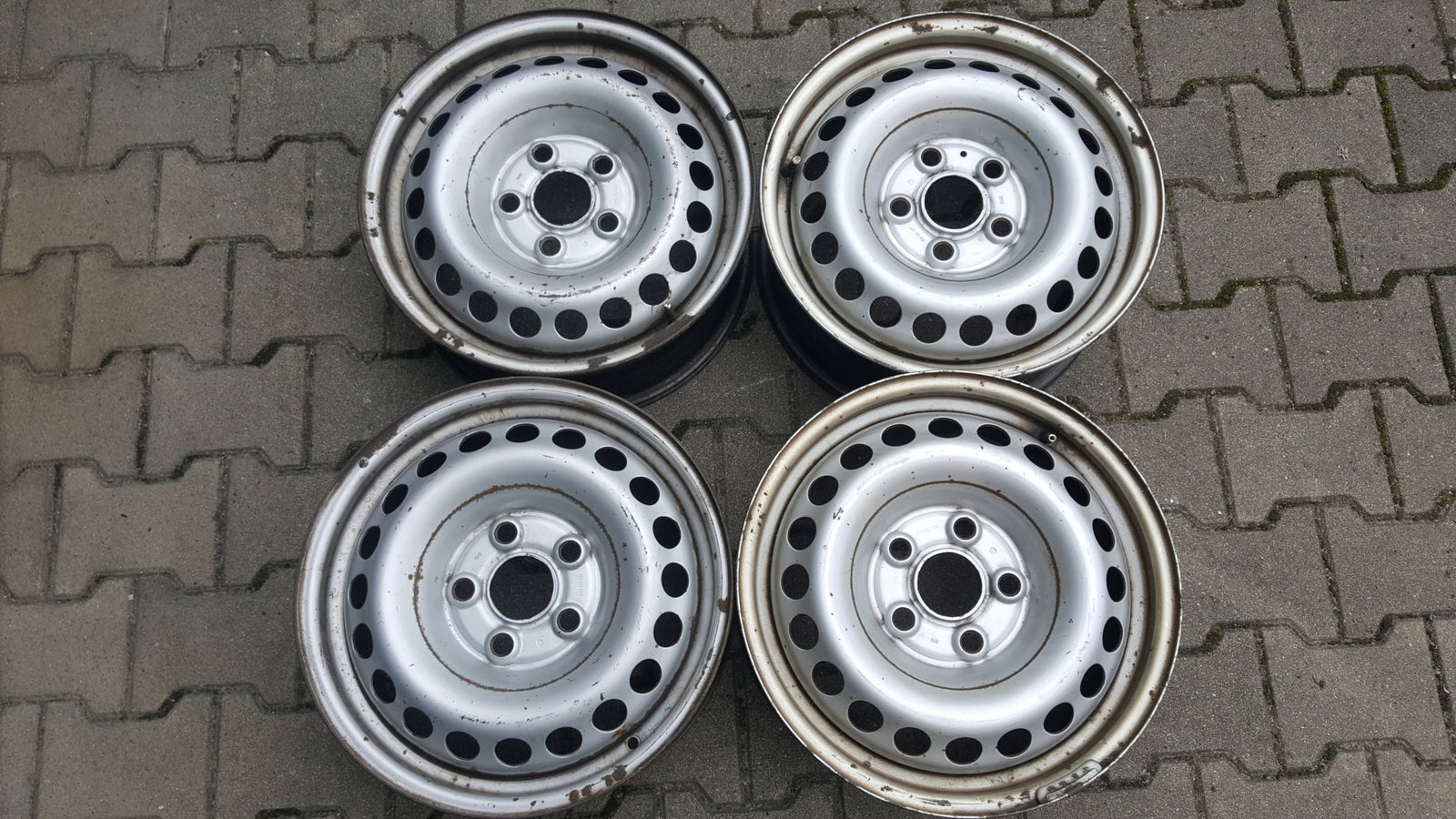 0f3badeb72ecab0e14238bc84bfd166d