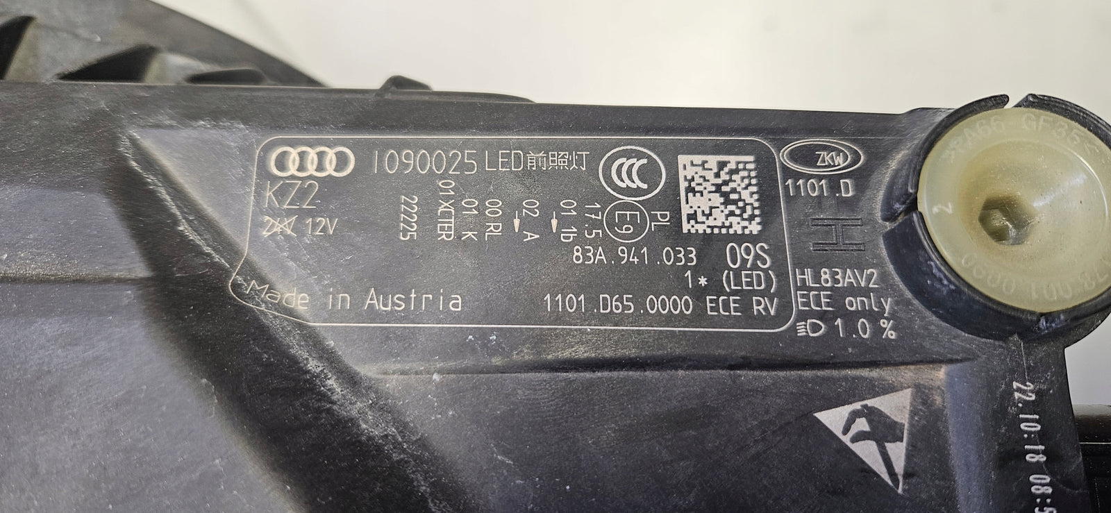 Le Matrix FUL LED Audi Q3 SQ3 RSQ3 83A941033 IDEAŁ 2022r