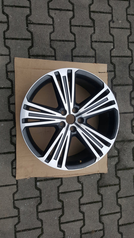 FELGA SEAT TARRACO 5FJ 20 CALI 8J ET41 5FJ601025B