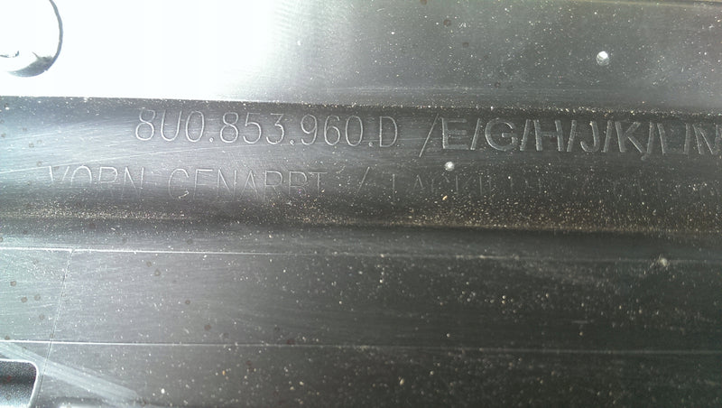 Listwa drzwi prawy przód AUDI Q3 8U0853960D