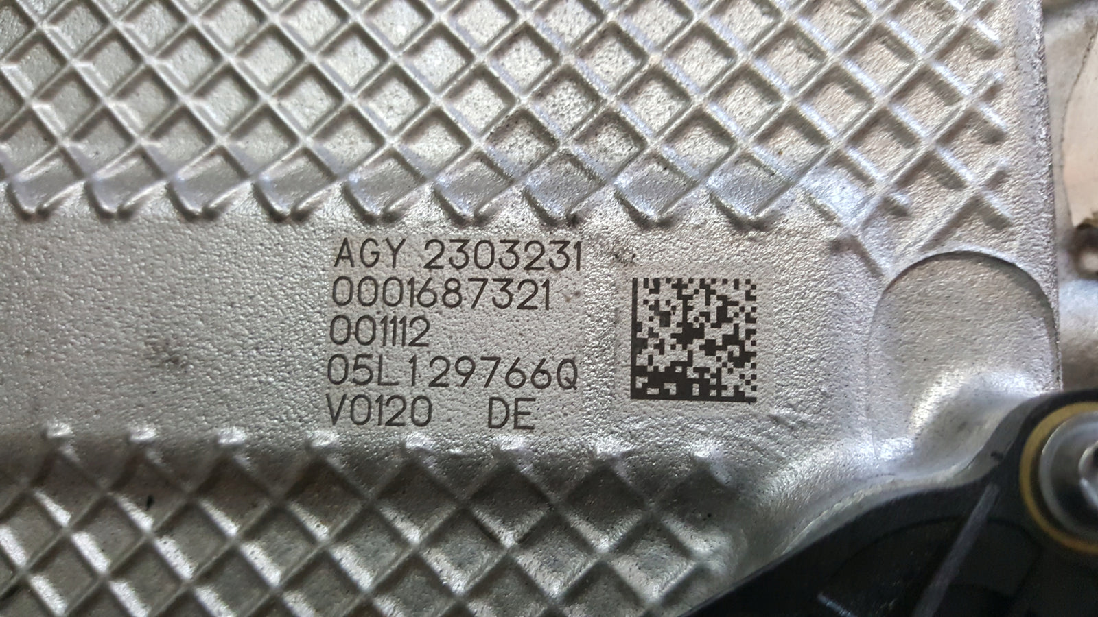 Kolektor ssący VW AUDI SEAT SKODA 2.0 TDI 05L129766Q demontaż