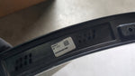Listwa błotnika prawy przód VW TOUAREG 3 760853718A demontaż