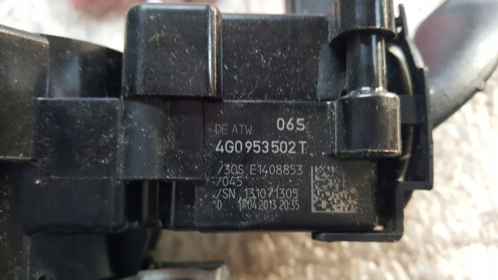 PRZEŁĄCZNIK ZESPOLONY 4G0953502T AUDI A5 8T