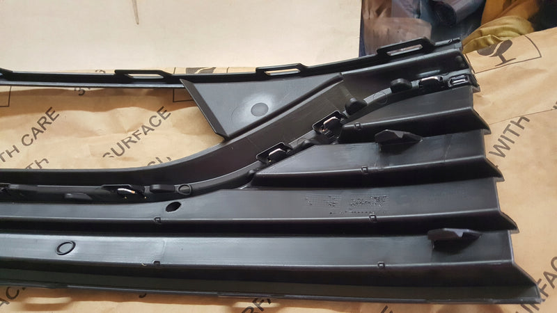 NOWA ORYGINALNA kratka zderzaka lewy przód VW POLO 6C0853665K