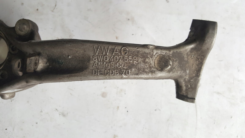 AUDI A4 B9 A5 8W 2.0 TFSI LIFT ZWROTNICA LEWA PRZÓD 8W0407559