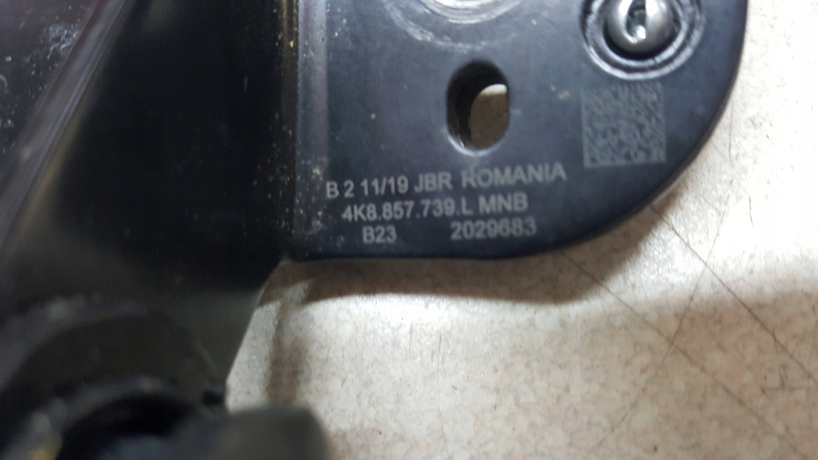PODWÓJNY ZAMEK PASA LEWY AUDI A6 S6 A7 RS6 RS7 4K8857739L