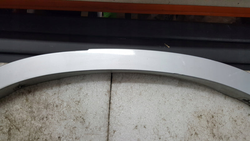 Jeep Cherokee 15-18 Przód lewa Listwa Nakładka na błotnik przedni