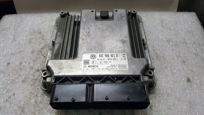 Komputer sterownik silnika VW TOURAN 1.4 TSI 03C906021D demontaż