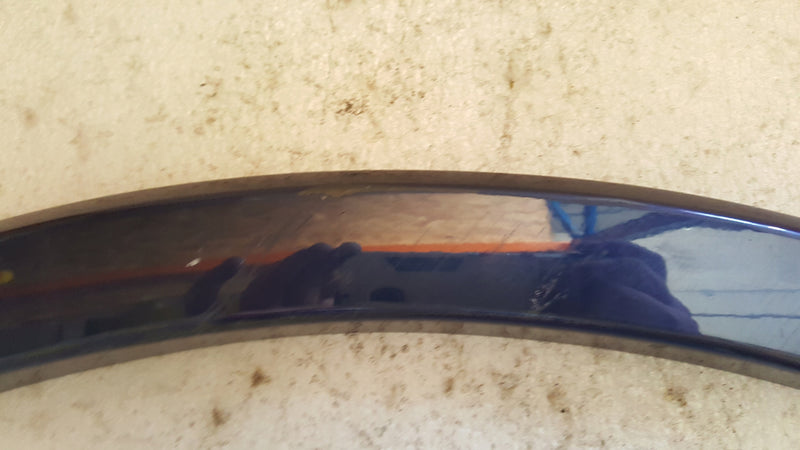 LISTWA BŁOTNIKA PRAWY PRZÓD AUDI Q7 RL967232