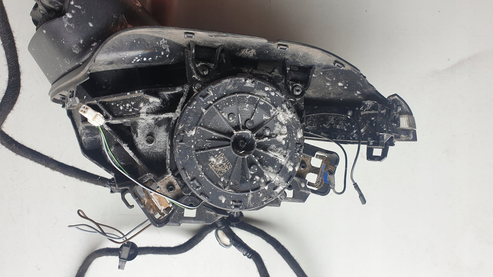 Le Lusterko zewnętrzne AUDI A6 4K1857409J 15 pinów