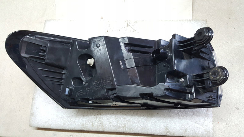 LAMPA PRAWA TYŁ TYLNA VW ID.4 11A945208A