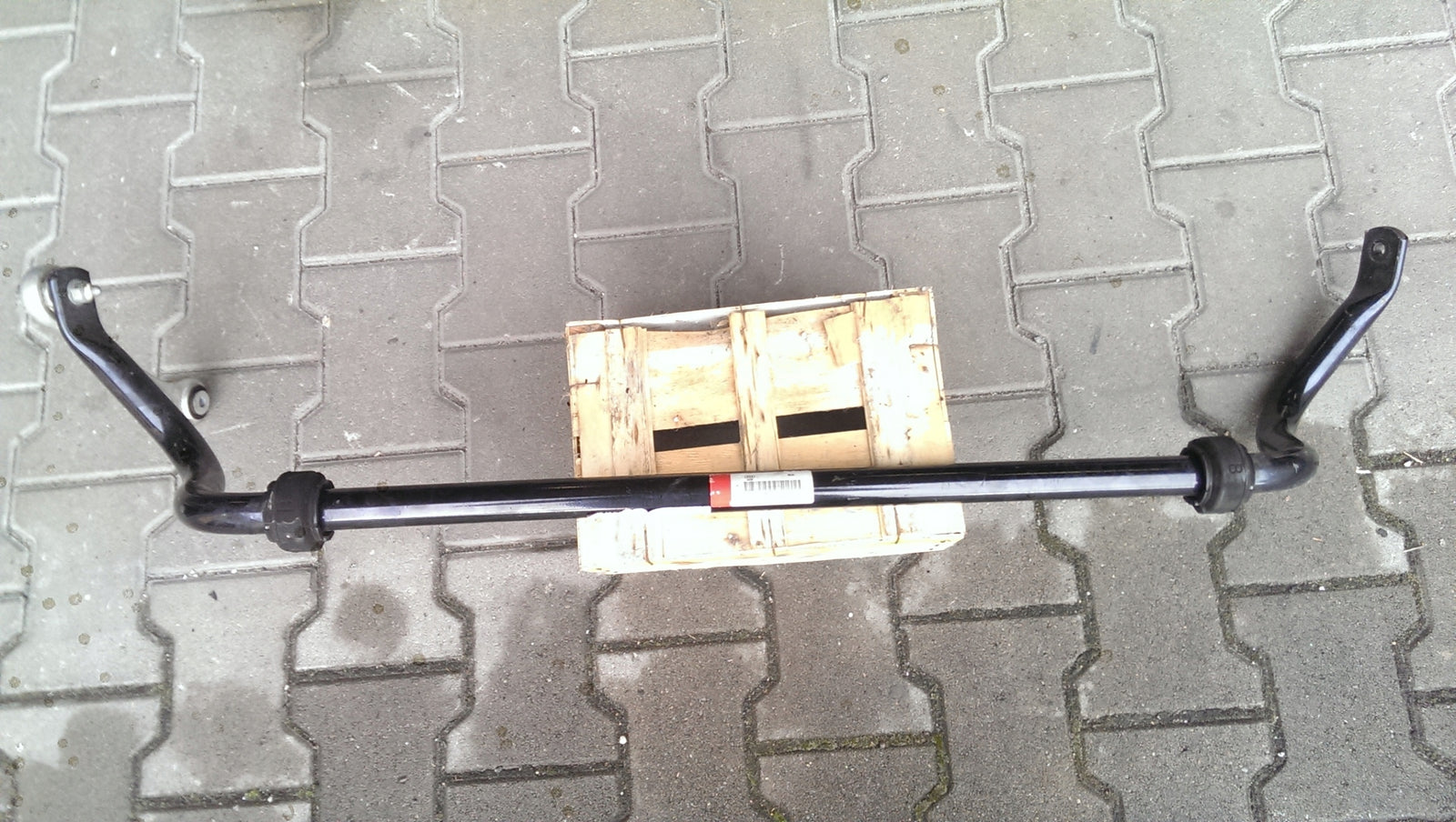 Stabilizator przedni AUDI Q7 4M0411305A oryginał