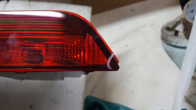 AUDI Q3 8U LIFT LAMPA W ZDERZAK PRAWA TYŁ TYLNA 8U0945096D
