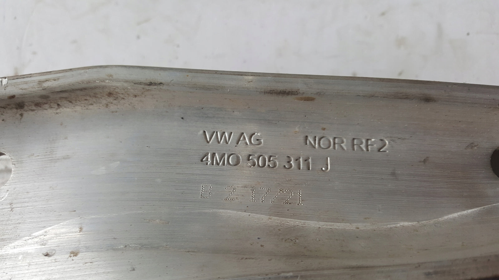 Audi Q7 4M 4M0505311J Tył strona lewa Górny wahacz tylny