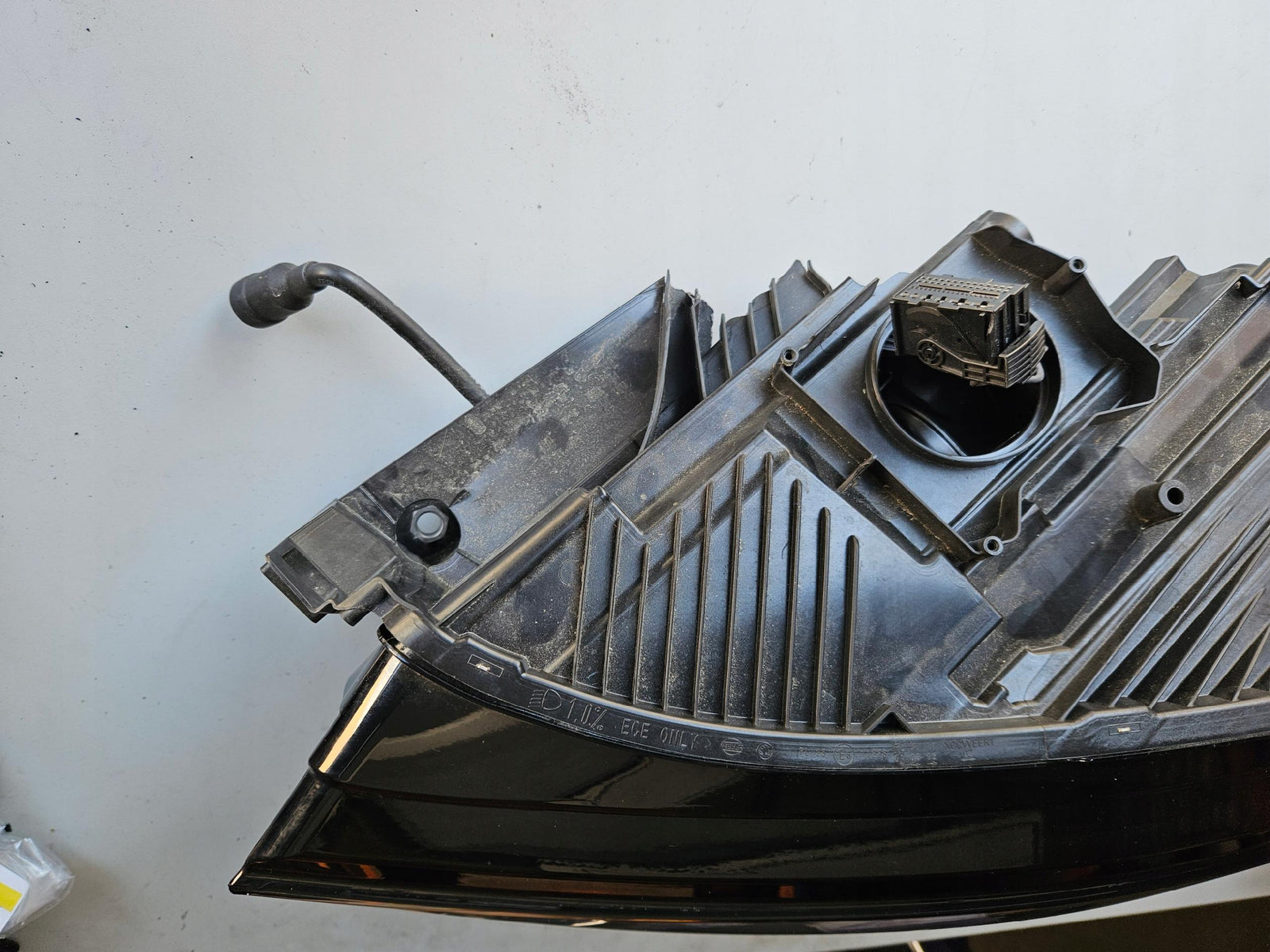 Le ful led Skoda Enyaq 5LB941015A 2020r