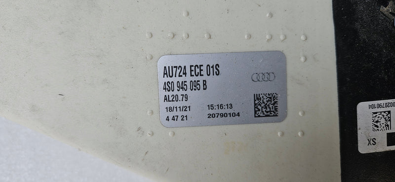 lampa LED lewy tył AUDI R8 4S0945095B