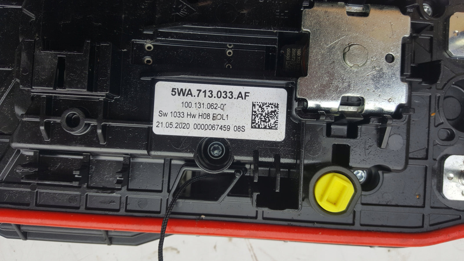 Mechanizm wybierak biegów AUDI SEAT 5WA713033AF demontaż