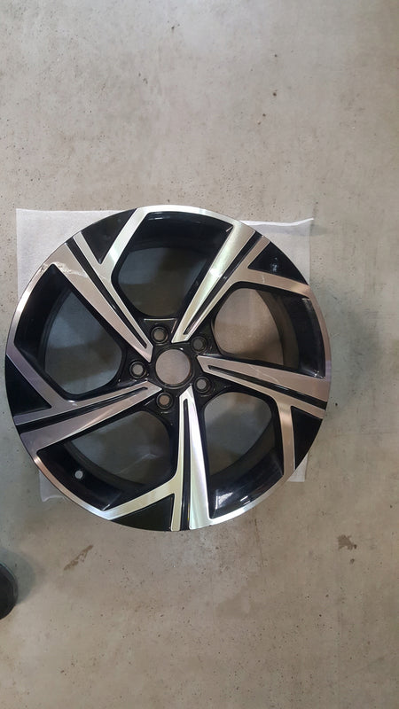 FELGA ALU VW T-ROC 5X112 18 7 J ET 45 2GA601025AP