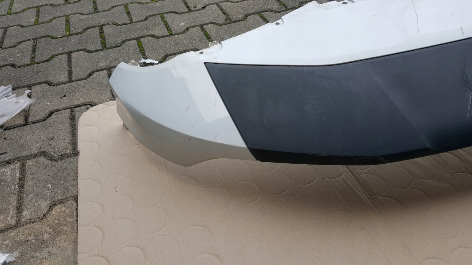 AUDI Q4 E-TRON SPOILER ZDERZAKA PRZÓD 89A807061A